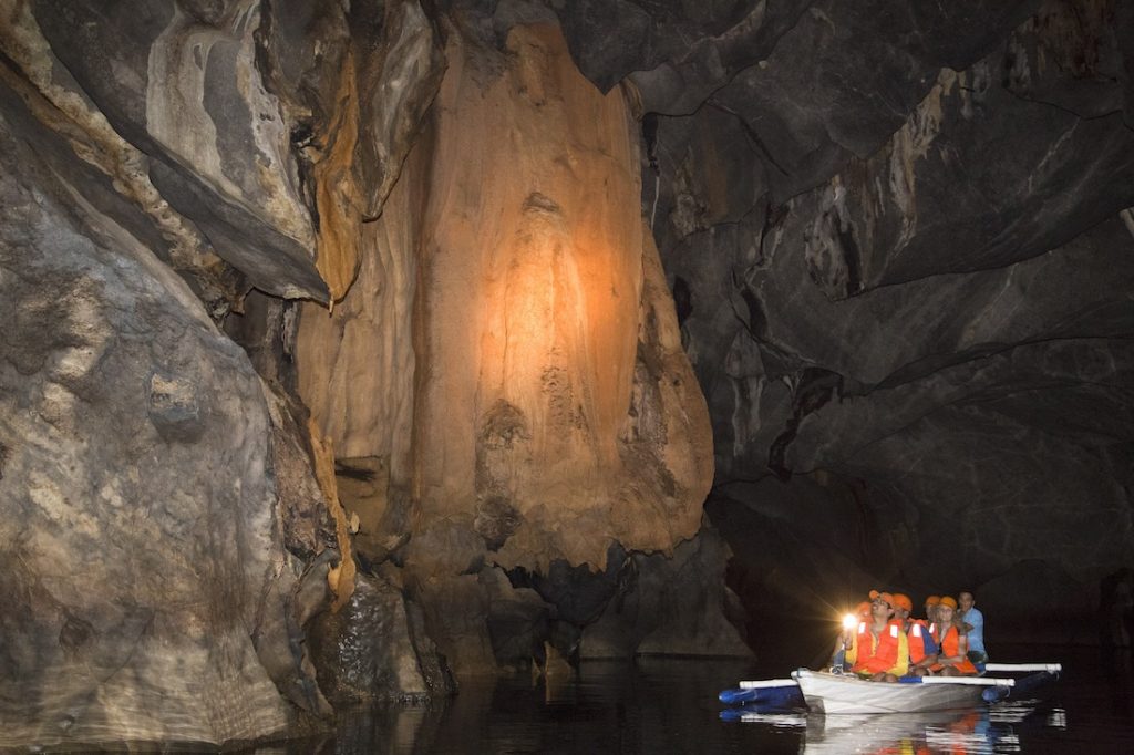 Sabang - De langst bevaarbare ondergrondse rivier ter wereld