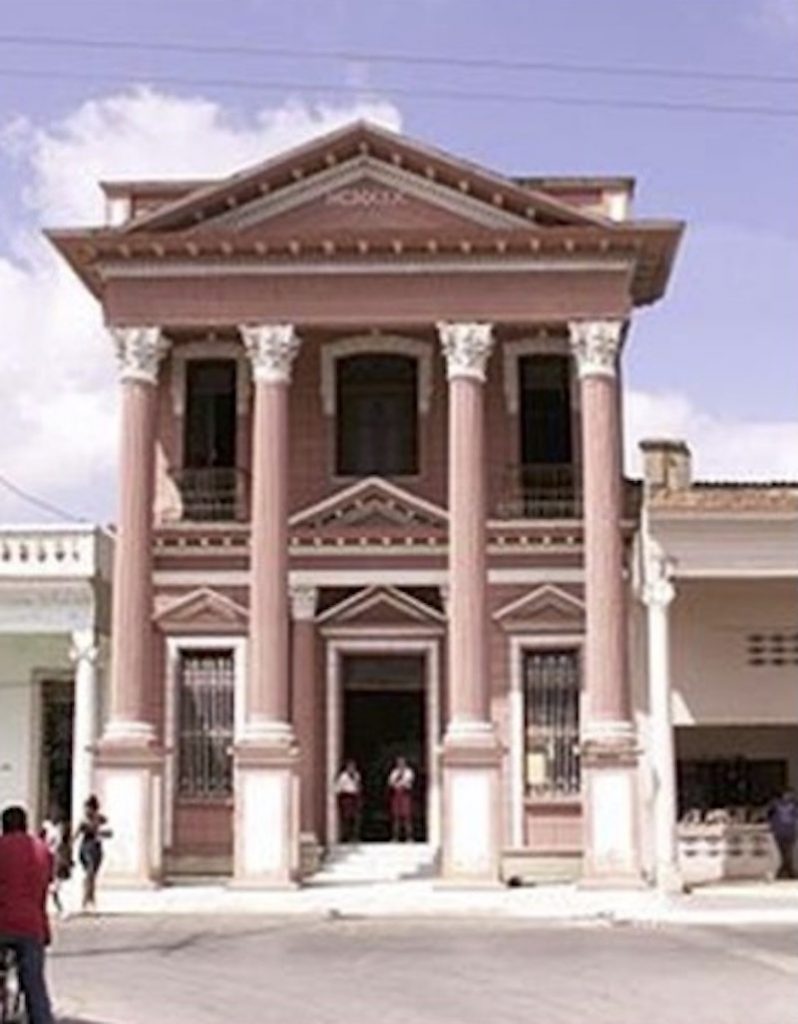  Municipal Museum of History “Caonao”