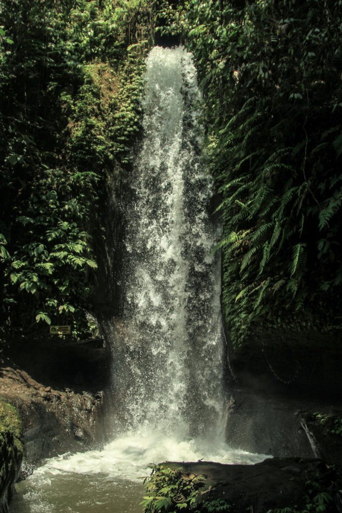 Manuaba waterval