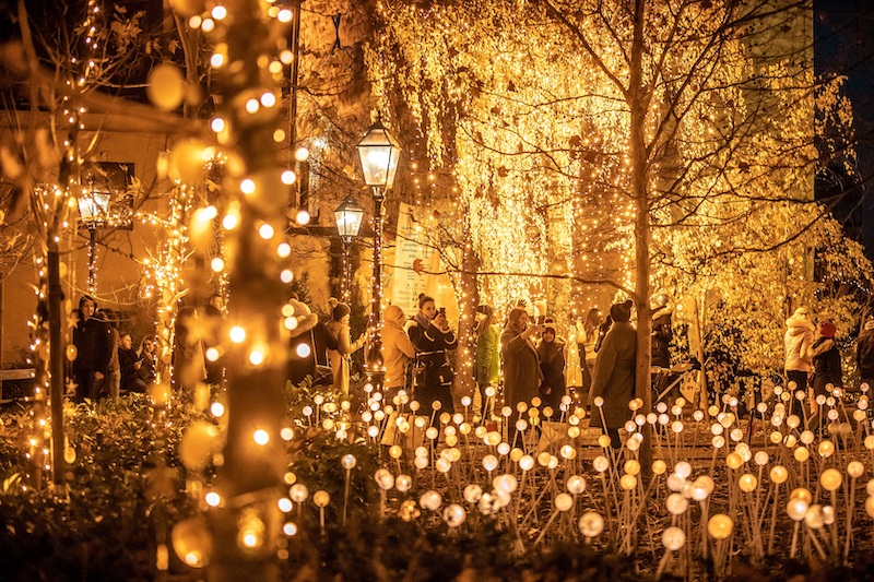 De grootste kerstmarkt van het land vindt plaats in de hoofdstad Zagreb, Advent Zagreb op 26/11 – 7/1.