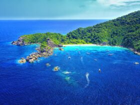 De serene schoonheid van Phang Nga – Een gids voor je dagtrip
