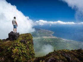Vulkanische vergezichten en historische locaties op het prachtige Martinique